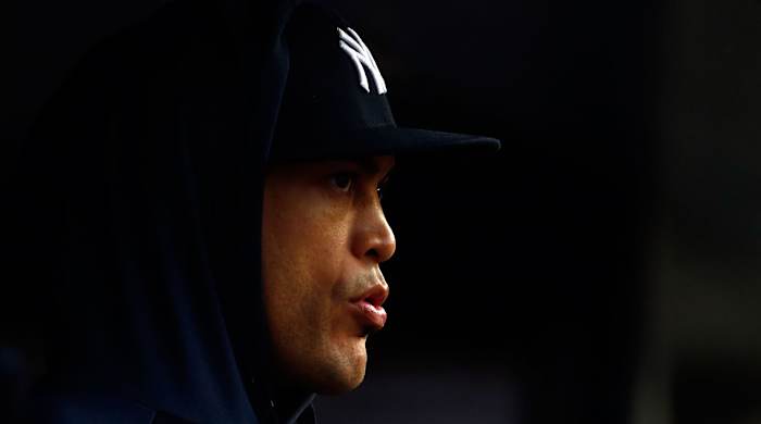 stanton-yankees-out-week-injury.jpg